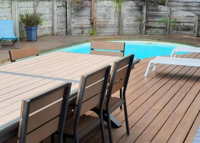 Jolie Maison Moderne Et Sereine A Villa